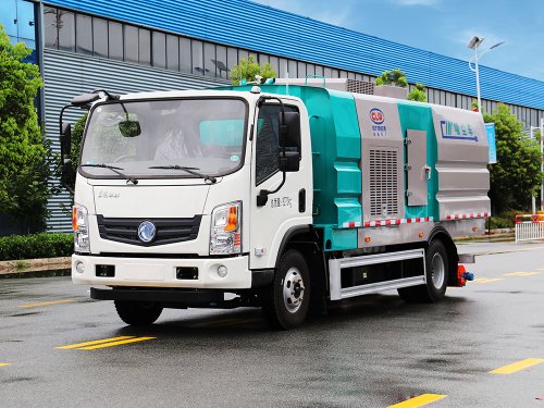 CL5080TXCB新能源東風(fēng)華神5.5方純電動吸塵車
